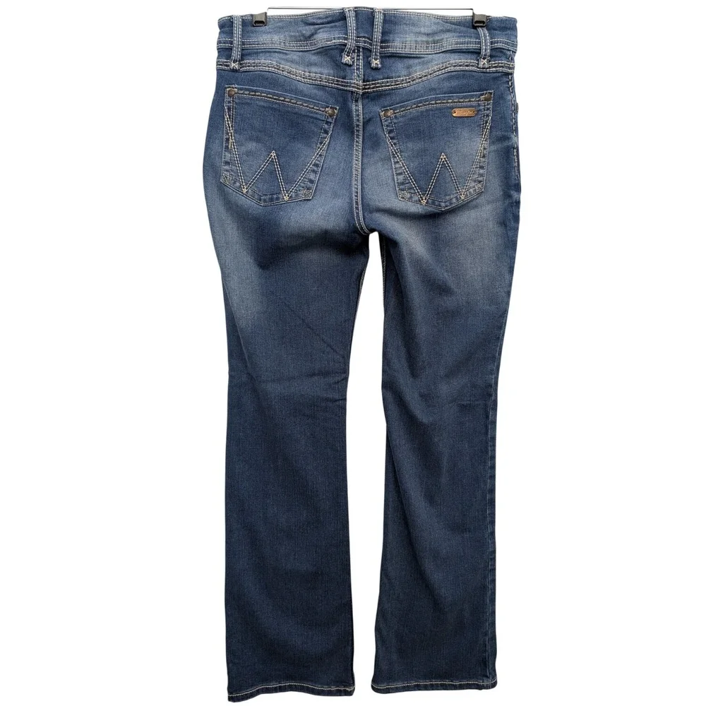 Wrangler‎ Bootcut Jeans Womens 7/8 x 32 Blue Medium Wash Stretch Denim 1009MWZJD
